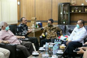 Sambangi UISU, Plt Wali Kota Minta Masukan Akademisi Atasi Covid-19