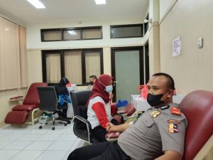 Wujud Kepedulian ke Masyarakat, Peserta Didik Angkatan 62 Lakukan Donor Darah