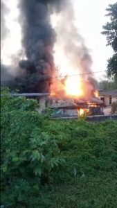 Sempat Terdengar Ledakan, Dua Rumah Terbakar di Belawan