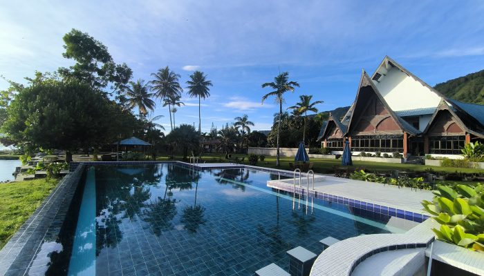 Menikmati Pesona Danau Toba dari Sanggam Hotel & Resort, Kepingan Surga di Ambarita