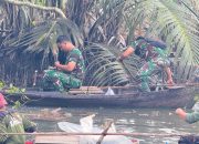 Bukan Hanya Jalan, Juga Banjir: Kemanunggalan TNI Membersihkan Urat Nadi Kehidupan Paya Pasir